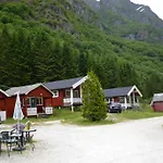 Gudvangen Camping Гудванген