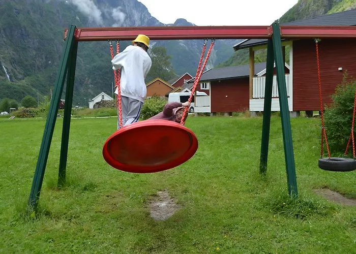 Semesterpark Gudvangen Camping 3*