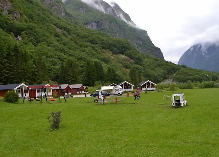Parque de vacaciones Gudvangen Camping 3*